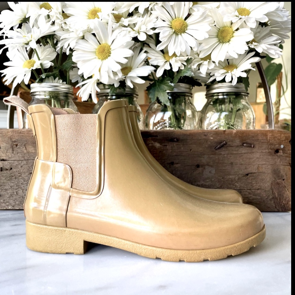 Hunter•Chelsea”Refined”Rubber Rain Boots•US 7•Retired Khaki•Slip-On•Gently Loved - Picture 2 of 14
